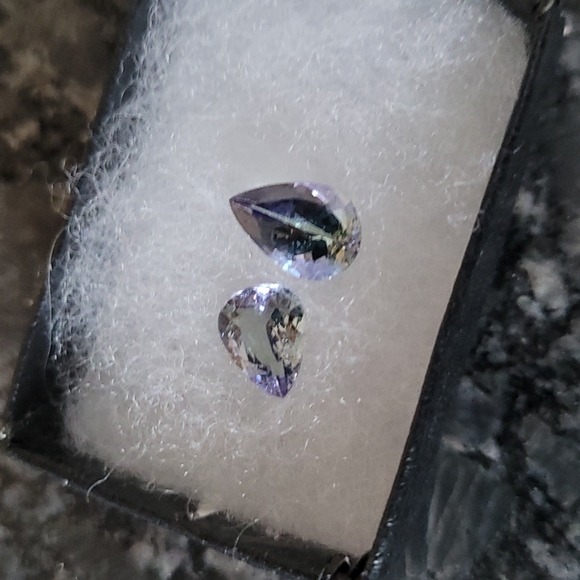 Pear Shaped Tanzanite Loose Stones (2)